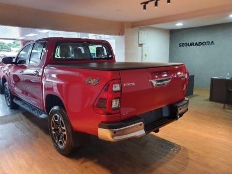 TOYOTA Hilux SW4 2.8 4P SRX 4X4 TURBO DIESEL AUTOMTICO, Foto 6