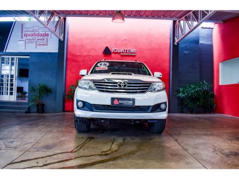 TOYOTA Hilux SW4 3.0 16V 4P SRV 4X4 7 LUGARES TURBO DIESEL AUTOMTICO, Foto 17