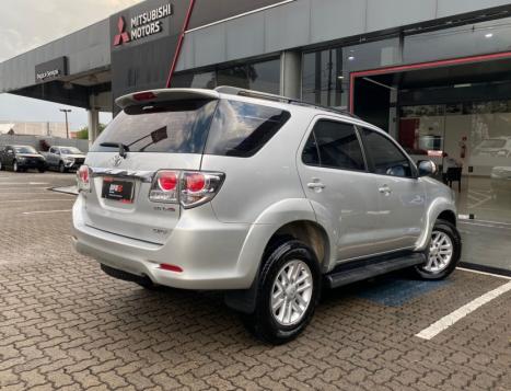 TOYOTA Hilux SW4 3.0 16V 4P SRV 4X4 TURBO DIESEL AUTOMTICO, Foto 5