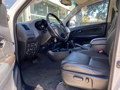 TOYOTA Hilux SW4 3.0 16V 4P SRV 4X4 7 LUGARES TURBO DIESEL AUTOMTICO, Foto 13