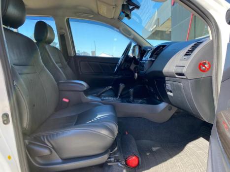TOYOTA Hilux SW4 3.0 16V 4P SRV 4X4 7 LUGARES TURBO DIESEL AUTOMTICO, Foto 14