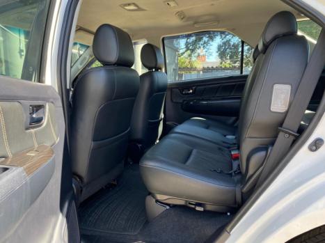 TOYOTA Hilux SW4 3.0 16V 4P SRV 4X4 7 LUGARES TURBO DIESEL AUTOMTICO, Foto 15