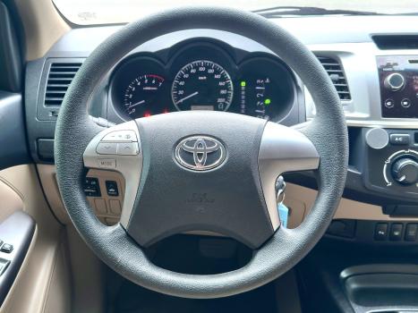 TOYOTA Hilux SW4 , Foto 14