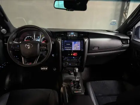 TOYOTA Hilux SW4 , Foto 13