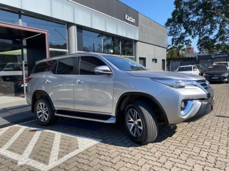 TOYOTA Hilux SW4 , Foto 4
