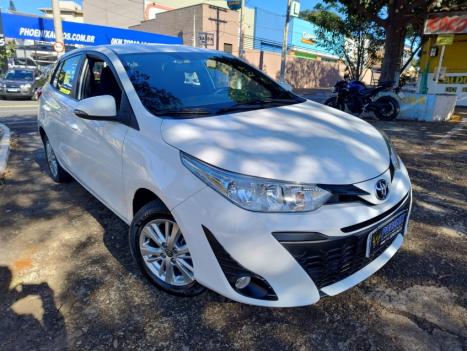 TOYOTA Yaris Hatch 1.3 16V 4P FLEX XL PLUS TECH MULTIDRIVE AUTOMTICO CVT, Foto 3