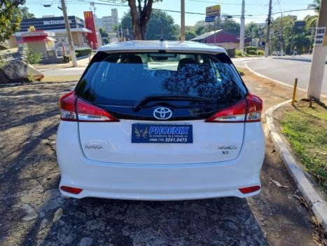 TOYOTA Yaris Hatch 1.3 16V 4P FLEX XL PLUS TECH MULTIDRIVE AUTOMTICO CVT, Foto 5