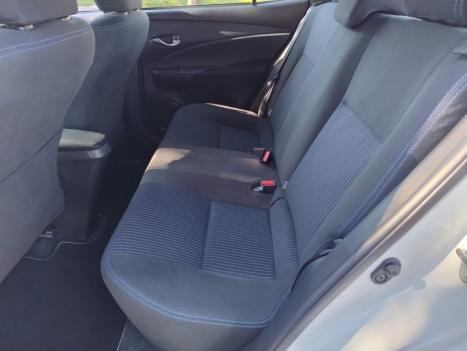 TOYOTA Yaris Hatch 1.3 16V 4P FLEX XL PLUS TECH MULTIDRIVE AUTOMTICO CVT, Foto 11