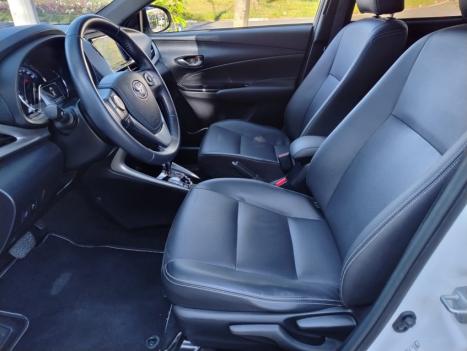 TOYOTA Yaris Hatch 1.5 16V 4P FLEX X WAY CONNECT MULTIDRIVE AUTOMTICO CVT, Foto 9