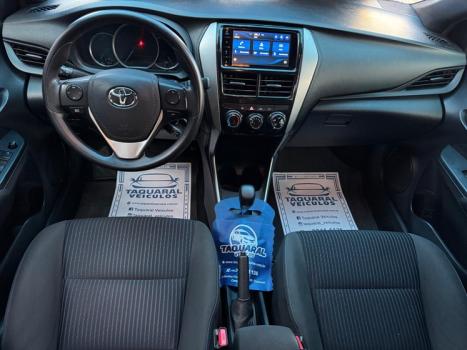 TOYOTA Yaris Hatch 1.3 16V 4P FLEX XL MULTIDRIVE AUTOMTICO CVT, Foto 9