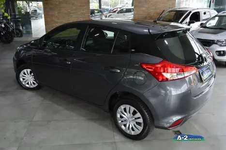 TOYOTA Yaris Hatch 1.5 16V 4P FLEX XL MULTIDRIVE AUTOMTICO CVT, Foto 7