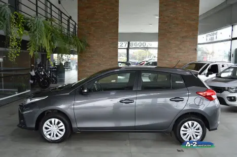TOYOTA Yaris Hatch 1.5 16V 4P FLEX XL MULTIDRIVE AUTOMTICO CVT, Foto 9