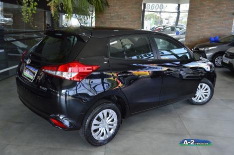 TOYOTA Yaris Hatch 1.5 16V 4P FLEX XL MULTIDRIVE AUTOMTICO CVT, Foto 7