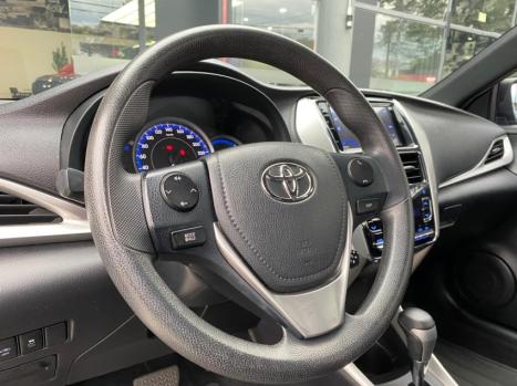 TOYOTA Yaris Hatch 1.5 16V 4P FLEX XL PLUS CONNECT MULTIDRIVE AUTOMTICO CVT, Foto 9
