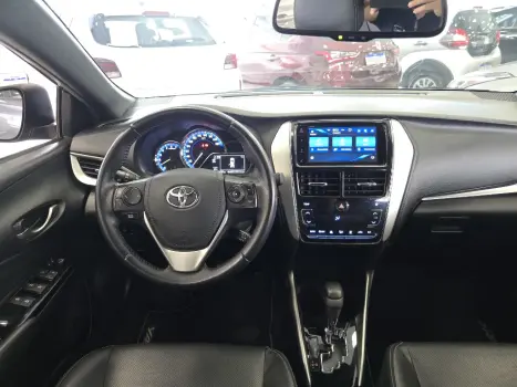 TOYOTA Yaris Hatch 1.5 16V 4P FLEX XS CONNECT MULTIDRIVE AUTOMTICO CVT, Foto 9