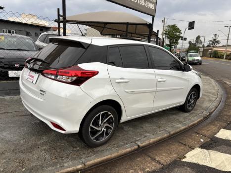 TOYOTA Yaris Hatch 1.5 16V 4P FLEX XLS MULTIDRIVE AUTOMTICO CVT, Foto 5