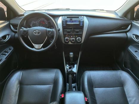 TOYOTA Yaris Sedan 1.5 16V 4P FLEX XL MULTIDRIVE AUTOMTICO CVT, Foto 4