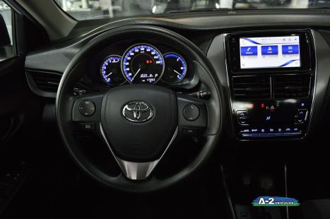 TOYOTA Yaris Sedan 1.5 16V 4P FLEX PLUS MULTIDRIVE AUTOMTICO CVT, Foto 4
