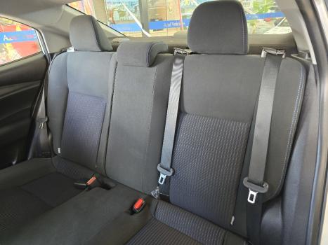 TOYOTA Yaris Sedan 1.5 16V 4P FLEX XL MULTIDRIVE AUTOMTICO CVT, Foto 15