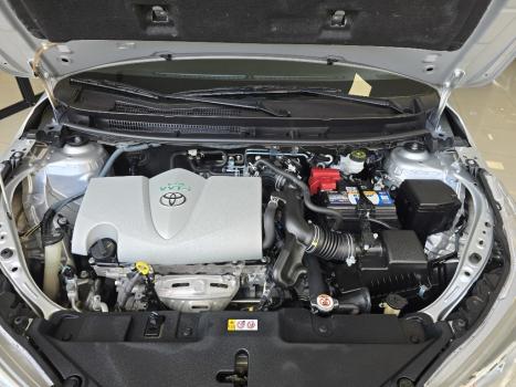 TOYOTA Yaris Sedan 1.5 16V 4P FLEX XL MULTIDRIVE AUTOMTICO CVT, Foto 18