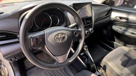 TOYOTA Yaris Sedan 1.5 16V 4P FLEX XL MULTIDRIVE AUTOMTICO CVT, Foto 6