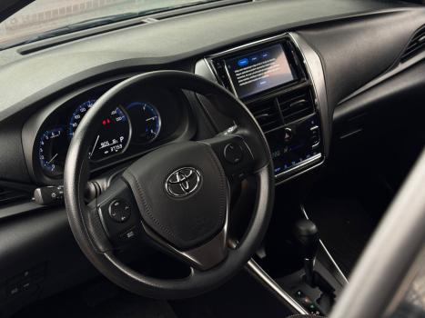 TOYOTA Yaris Sedan 1.5 16V 4P FLEX XL MULTIDRIVE AUTOMTICO CVT, Foto 8