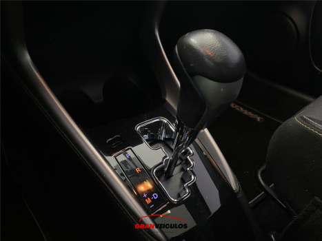 TOYOTA Yaris Sedan 1.5 16V 4P FLEX XLS MULTIDRIVE AUTOMTICO CVT, Foto 10