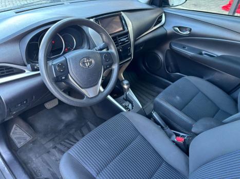 TOYOTA Yaris Sedan 1.5 16V 4P FLEX XL MULTIDRIVE AUTOMTICO CVT, Foto 10