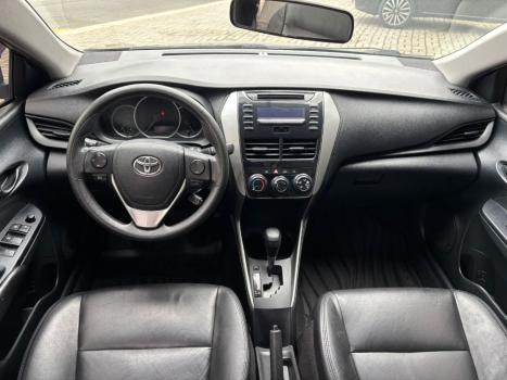 TOYOTA Yaris Sedan 1.5 16V 4P FLEX XL LIVE MULTIDRIVE AUTOMTICO CVT, Foto 9