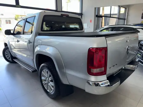 VOLKSWAGEN Amarok 2.0 16V 4X4 CABINE DUPLA  HIGHLINE TURBO INTERCOOLER, Foto 4