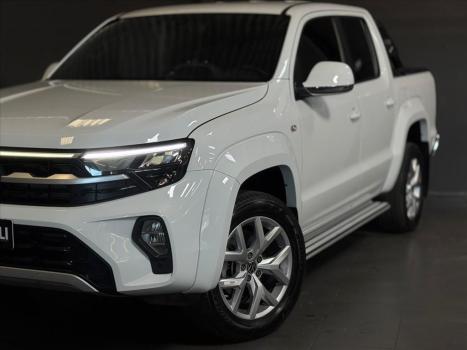 VOLKSWAGEN Amarok 3.0 V6 CABINE DUPLA HIGHLINE 4X4 TURBO INTERCOOLER AUTOMTICO, Foto 6