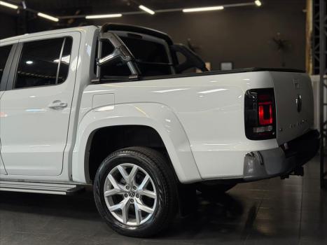 VOLKSWAGEN Amarok 3.0 V6 CABINE DUPLA HIGHLINE 4X4 TURBO INTERCOOLER AUTOMTICO, Foto 8