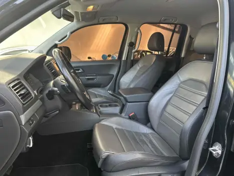 VOLKSWAGEN Amarok 3.0 V6 CABINE DUPLA HIGHLINE 4X4 TURBO INTERCOOLER AUTOMTICO, Foto 6