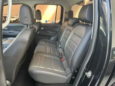 VOLKSWAGEN Amarok 3.0 V6 CABINE DUPLA HIGHLINE 4X4 TURBO INTERCOOLER AUTOMTICO, Foto 7