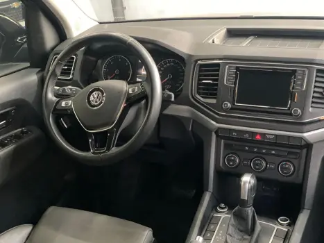 VOLKSWAGEN Amarok 3.0 V6 CABINE DUPLA CONFORT 4X4 TURBO INTERCOOLER AUTOMTICO, Foto 10