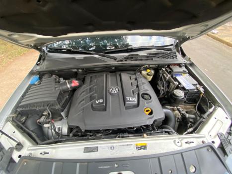 VOLKSWAGEN Amarok 3.0 V6 CABINE DUPLA HIGHLINE 4X4 TURBO INTERCOOLER AUTOMTICO, Foto 11