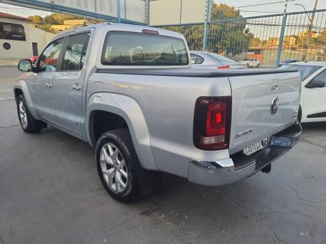 VOLKSWAGEN Amarok 3.0 V6 CABINE DUPLA HIGHLINE 4X4 TURBO INTERCOOLER AUTOMTICO, Foto 4
