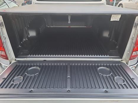 VOLKSWAGEN Amarok 3.0 V6 CABINE DUPLA HIGHLINE 4X4 TURBO INTERCOOLER AUTOMTICO, Foto 5
