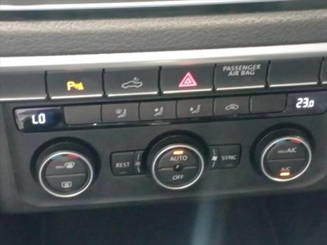 VOLKSWAGEN Amarok 3.0 V6 CABINE DUPLA HIGHLINE 4X4 TURBO INTERCOOLER AUTOMTICO, Foto 9