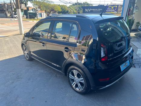 VOLKSWAGEN Cross UP 1.0 12V 4P TSI FLEX, Foto 8