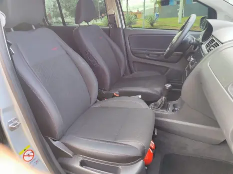 VOLKSWAGEN Crossfox 1.6 4P FLEX, Foto 10