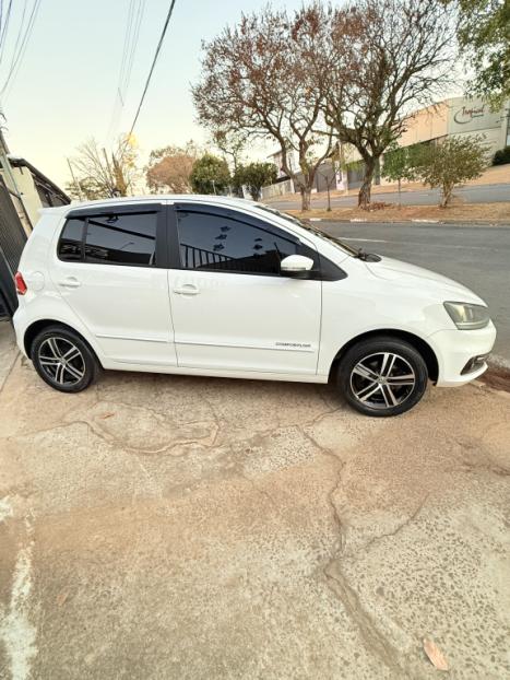 VOLKSWAGEN Fox 1.0 4P COMFORTLINE FLEX, Foto 4