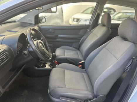 VOLKSWAGEN Fox 1.0 FLEX, Foto 6