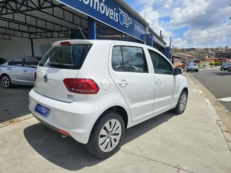 VOLKSWAGEN Fox 1.6 4P MSI TRENDLINE FLEX, Foto 6