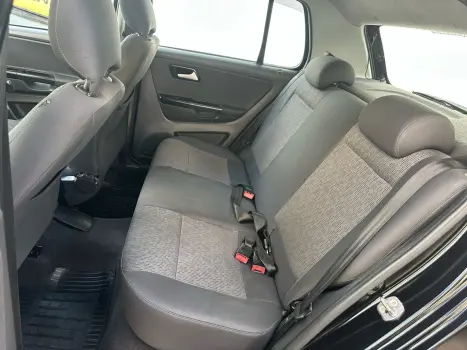 VOLKSWAGEN Fox 1.6 4P FLEX, Foto 7