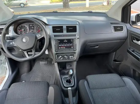 VOLKSWAGEN Fox 1.6 4P FLEX CONNECT I-MOTION AUTOMATIZADO, Foto 7