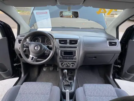 VOLKSWAGEN Fox 1.6 4P I-TREND FLEX, Foto 9