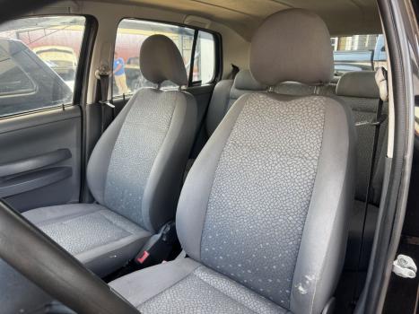 VOLKSWAGEN Fox 1.6 4P FLEX, Foto 12