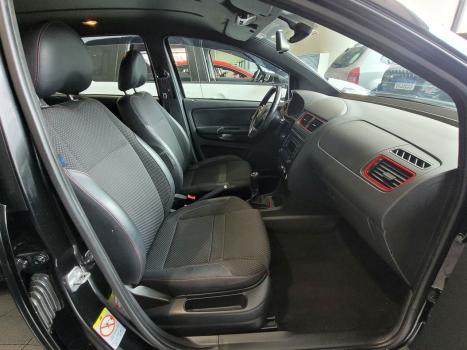 VOLKSWAGEN Fox , Foto 3