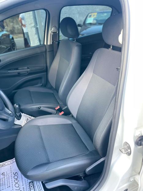 VOLKSWAGEN Gol 1.0 4P, Foto 10